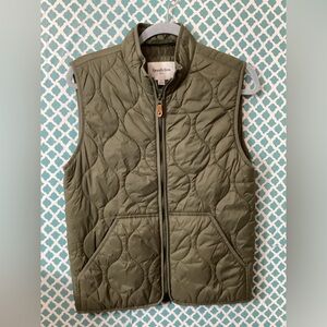 Good fellow women green quilted vest small
